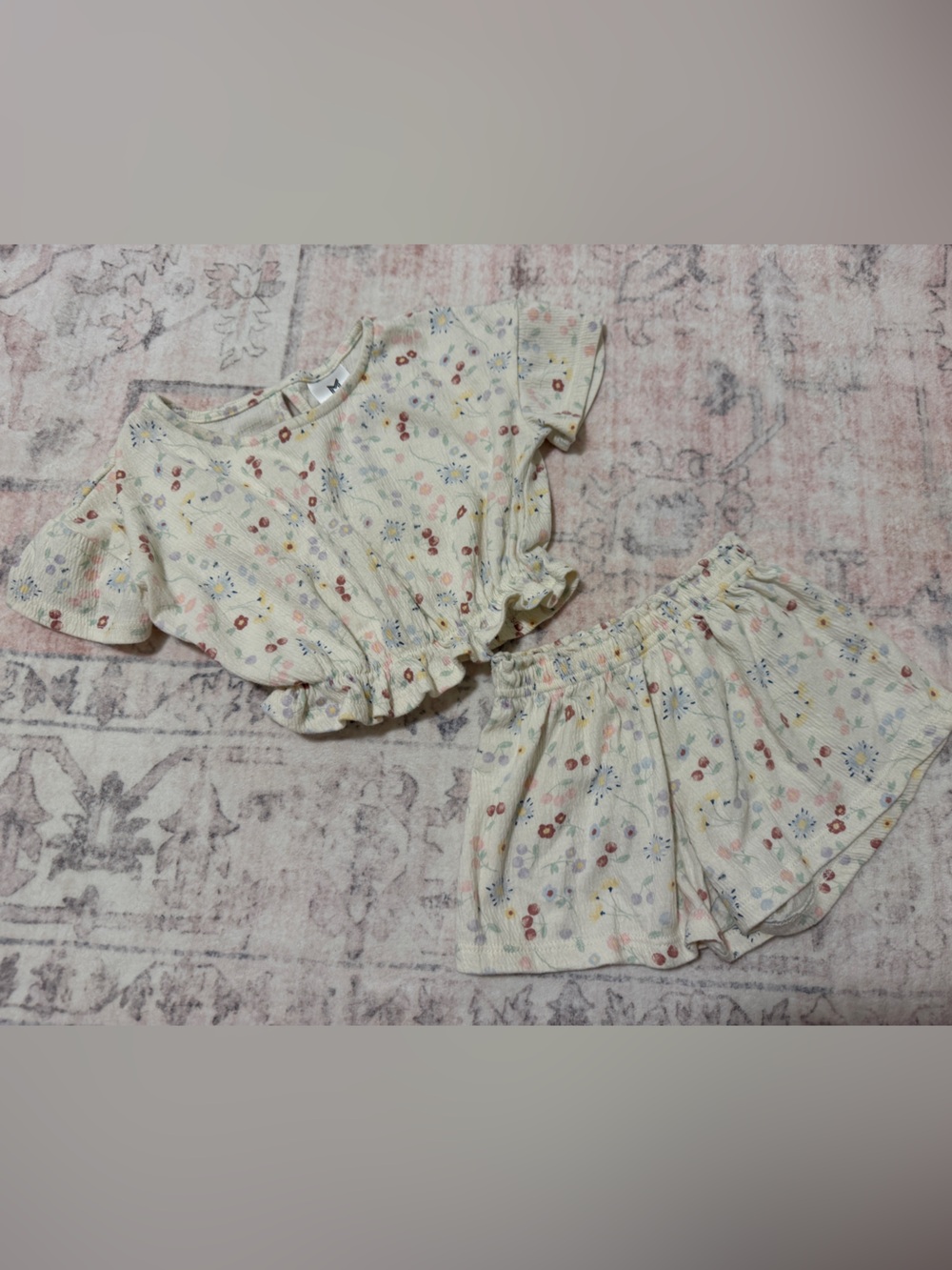 Members mark baby girl set